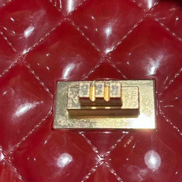 EMPERIA Jelly Quilted Look Mini Crossbody Bag in Deep Burgundy NEW WITH TAGS - Picture 13 of 15